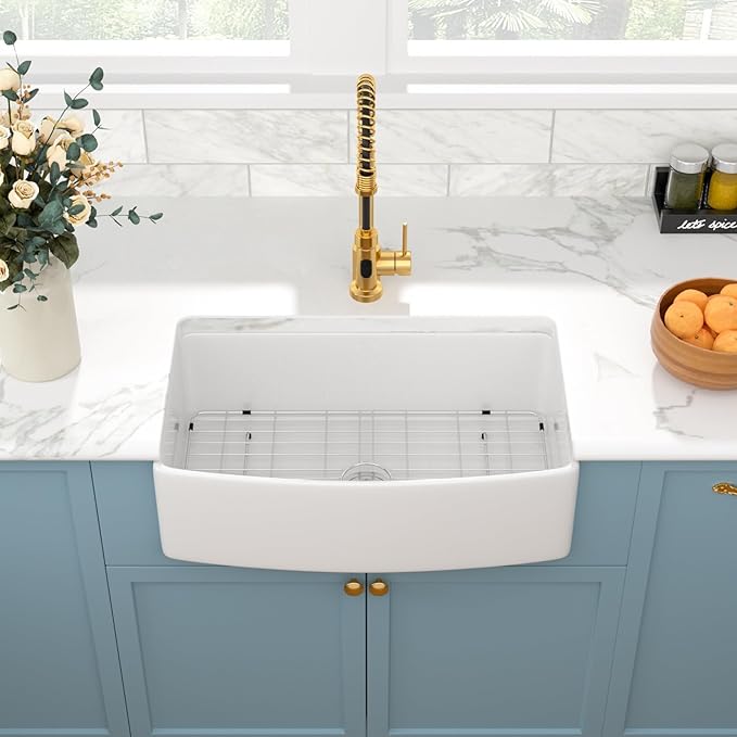 Sarlai 33 White Farmhouse Kitchen Sink Curved Apron - 33 Inch Apron Front Kitchen Sinks White Ceramic 33x19 Single Bowl Porcelain Vitreous Fireclay Farm Sink Basin