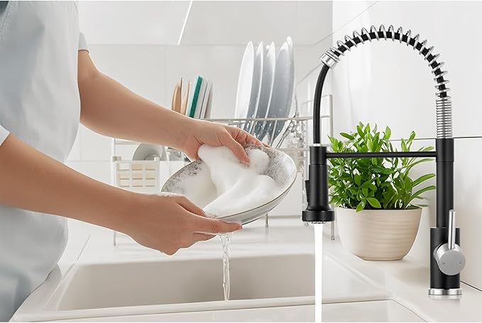 Kitchen Faucet with Pull Down Sprayer,Commercial Single Handle Stainless Steel Kitchen Faucets with Deck Plate (Black&Brush Nickel)
