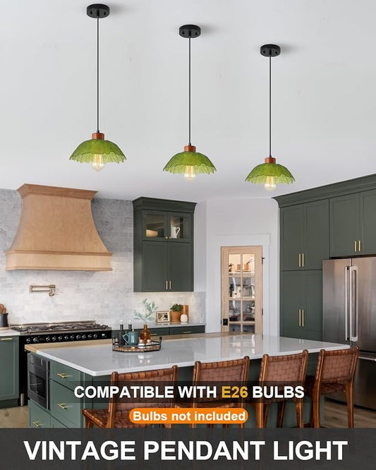 ANYLOVE Vintage Green Hammered Glass Pendant Light,11inch Gradient Petal Ceiling Hanging Lamp,Adjustable Hanging line for Kitchen Island, Dining Room, Bedroom, Hallway,Farmhouse