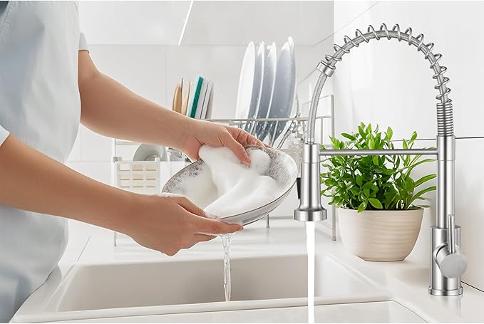 Kitchen Sink Faucet with Soap Dispenser,Commercial Single Handle Kitchen Faucets with Deck Plate (Brush Nickel)