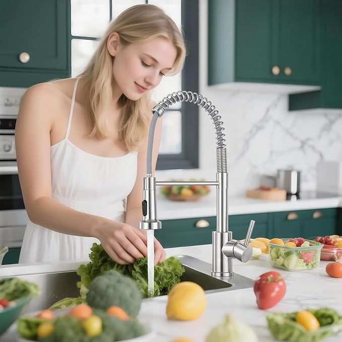 Kitchen Faucet with Pull Down Sprayer 1 Handle Pull Out Spring Sink Faucets 1 Hole Or 3 Hole Stainless Steel (Brush Nickel)