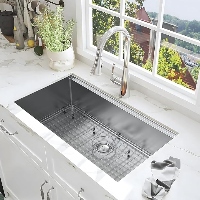 Undermount Kitchen Sink Workstation - 33x22 Inch Drop In Sink Workstation T304 18 Gauge Stainless Steel Single Bowl Kitchen Sinks with Accessories, Handmade Basin, 9 Inch Deep
