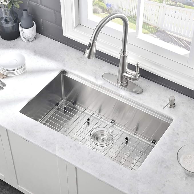 Stainless Kitchen Sink Undermount-VASOYO 33 Inch Undermount Kitchen Sink Workstation Sinks 16 Gauge Stainless Steel Single Bowl Deep Under Mount Sinks with Cutting Board