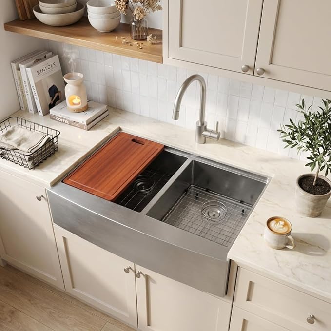 MILOSEN 33x20x10 Inch Farmhouse Kitchen Sink, Undermount 16 Gauge Stainless Steel 50/50 Double Bowl Sink, Workstation Apron Front Farm Sink with Integrated Ledge & Accessories, 10'' Deep Handmade Sink