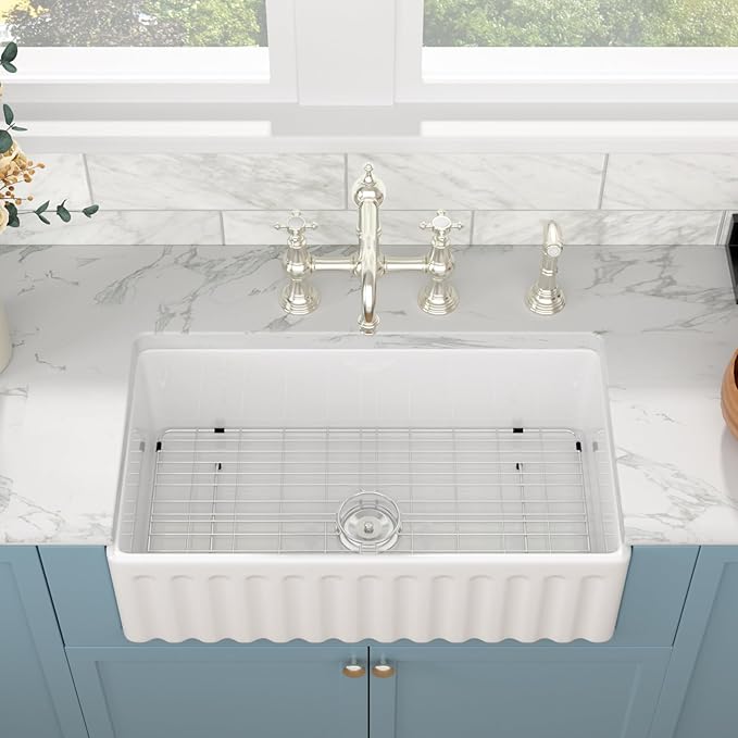 Sarlai 33 White Farmhouse Sink - 33x18 Inch Farm Kitchen Sink Reversible Apron Front White Ceramic Porcelain Fireclay Single Bowl Farmer Sinks