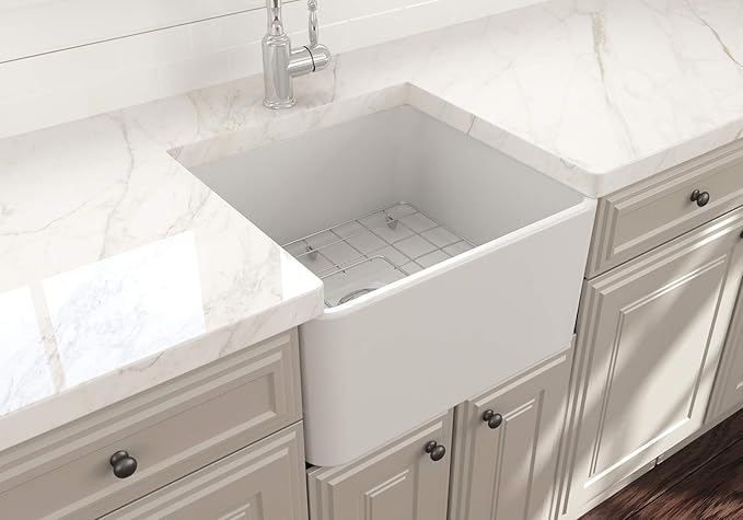 BOCCHI Classico Apron Front Fireclay 20 in. Single Bowl Kitchen Sink with Protective Bottom Grid and Strainer in Matte White