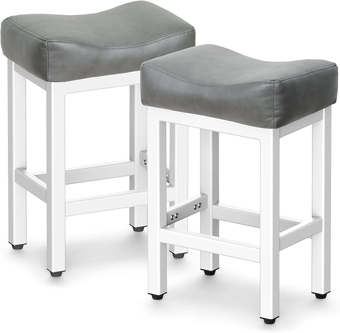 Raynesys Counter Height Bar Stools Set of 2, 24 Inch Barstools for Kitchen Island Counter, Bonded Leather Kitchen Stools with Thick Saddle Seats & Heavy Duty Metal Base, Easy Assembly, Gray/White