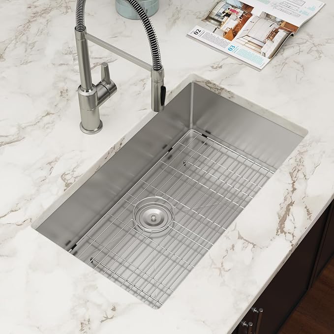 28 Inch Undermount Kitchen Sink 28x18 Stainless Steel Single Bowl Kitchen Sinks 16 Gauge Under Counter Round Corner Handmade Sinks Basin, 28x18x9 Inch
