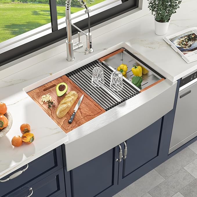33 Farmhouse Sink Double Bowl - Lordear 33x22 Stainless Steel Kitchen Sinks Apron Front Double Basin 60/40 Low Divide Workstation Farm Sinks with Buit in Accessories, 9" Apron Height