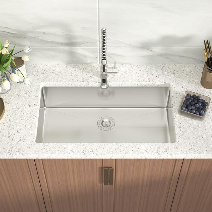 Undermount Kitchen Sink 33x19x9 Inch Deep Single Bowl 18 Gauge Stainless Steel Under Counter Sinks Basin With Drain Strainer