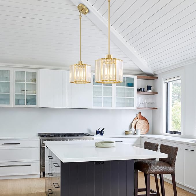XSDeTu 1 Pack Gold Pendant Lights Kitchen Island, Modern Crystal Pendant Light Fixtures, 1-Light Small Farmhouse Chandelier, Adjustable Brass Hanging Light Fixture for Dining Room, Hallway, Bedroom