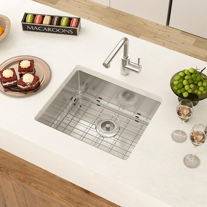 21 Undermount Kitchen Sink 21"x18"x8" Single Bowl 16 Gauge Stainless Steel Under Counter Single Bowl Kitchen Sinks Basin with Drain Strainer