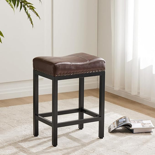 DUMOS Saddle Bar Stools Set of 4, 24 Inch Counter Height Stools with Curved PU Leather Surface, 3.7" Thick Upholstery Bar Height Stools with Footrest for Kitchen Island, Dining, Cafe, Modern Brown