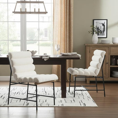 Modern Upholstered Dining Chairs Set of 2, White Sherpa Dining Room Chairs with Tufted Back & Cushion, Comfy Armless Boucle Kitchen Chairs with Black Metal Legs for Dinner Living Room