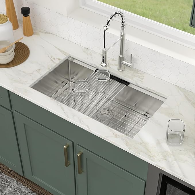 Logmey 33" Undermount Kitchen Sink Workstation 33x19 SUS304 16 Gauge Stainless Steel Under Counter Single Bowl Kitchen Sinks 33x19x9 Inch