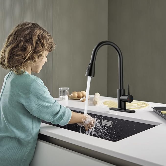 Kitchen Faucet with Pull Down Sprayer，Stainless Steel Single Handle Kitchen Faucet，1/3 Hole, Deck Plate Included，Suitable for farmhouses, Campers, Laundry Rooms, RVs, and Bars(Black)