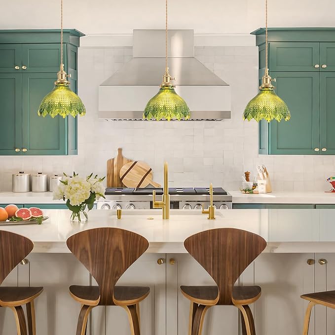 Pendant Lights Kitchen Island, Vintage Light Fixtures with Green Glass, 7.8inch Light Fixtures Brushed Gold Hanging Ceiling for Dining Living Room Kitchen Bedroom Island Entryway