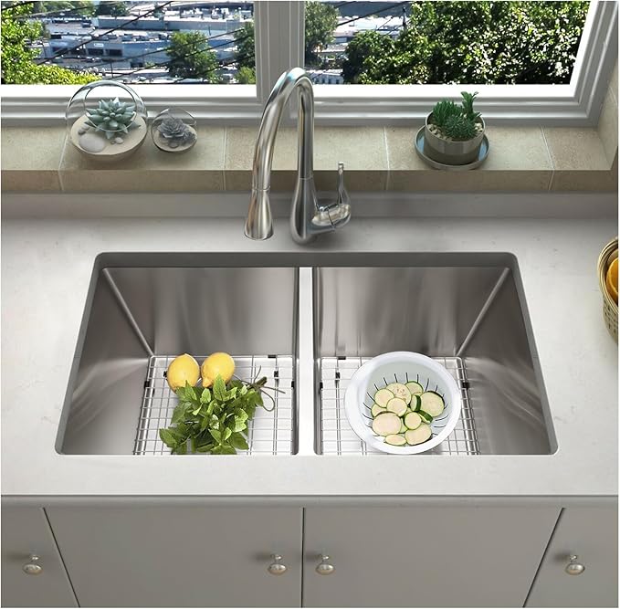 SANYCASA 33 Inch Double Bowl Kitchen Sinks with Quick Drain Slope - 11 Gauge (3mm) 304 Stainless Steel Undermount Kitchen Sink with Accessories