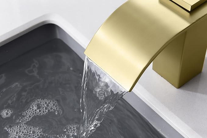 SUMERAIN Brushed Gold Waterfall Bathroom Faucet 3 Hole 8 Inch Widespread Bathroom Sink Faucet