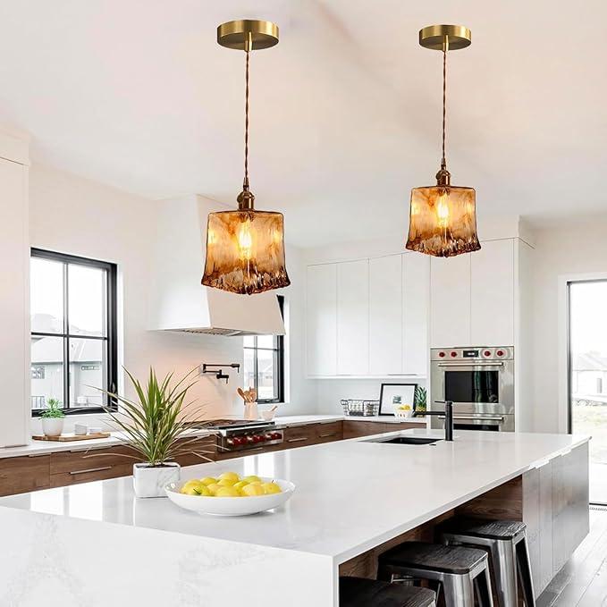 Vintage Amber Glass Pendant Light, Mid Century Square Brushed Brass Hanging Pendant Chandelier, E26/E27 Adjustable Height Farmhouse Pendant Lamp Fixture for Kitchen Island Living Room Dinning Room
