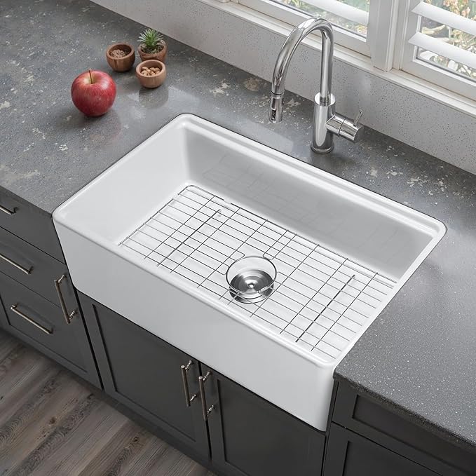 VEVOR 32x20 inch Farmhouse Sink, White Sink Workstation, Fireclay Undermount Basins, Apron Front Single Bowl Basin with Multiple Accessories, Large Capacity Household Dishwasher Sinks for Kitchen