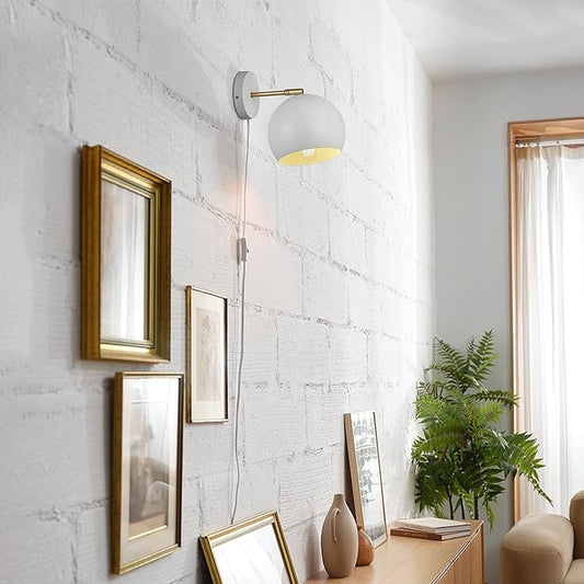 Globe Electric 52077 1-Light Plug-in or Hardwire Wall Sconce, Matte White, Brass Accent Arm, Modern Wall Light for Apartments or Renters, Bedroom, Dining or Living Room Lighting, Home Decor