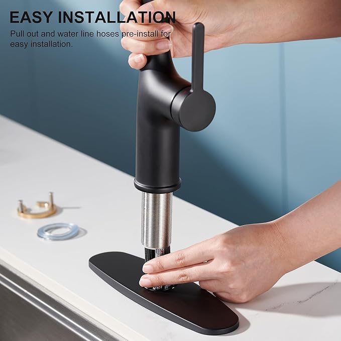 Black Kitchen Faucet with Pull Down Sprayer, Kitchen Sink Faucets with Deck Plate 3-Function Power Boost Pull Out Sprayer Modern Single Handle Commercial Kitchen Faucets
