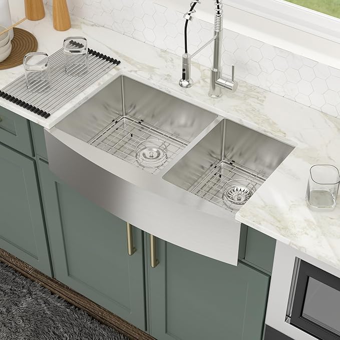 Logmey 33 Inch Farmhouse Sink 60/40 Double Bowl Kitchen Sink Apon Front Sink 16 Gauge 304 Stainless Steel Farm Sinks 33x20x9