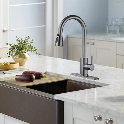 Kitchen Faucet with Pull Down Sprayer，Stainless Steel Single Handle Kitchen Faucet，1/3 Hole, Deck Plate Included，Suitable for farmhouses, Campers, Laundry Rooms, RVs, and Bars (Gun Gray)