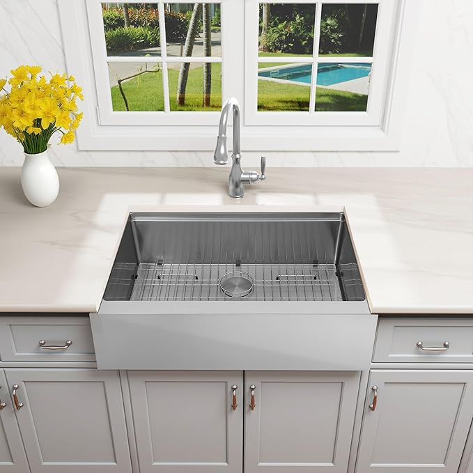28-Inch Farmhouse Kitchen Sink, 16 Gauge Stainless Steel Farm Sink, Undermount Single Bowl, Brushed Finish, Deep Basin, Workstation Design with Accessories (Stainless Steel, 28" x 22" x 10")
