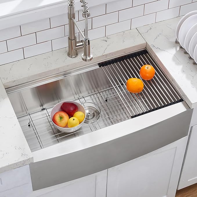 33 Inch Farmhouse Sink, 33x20x9 Stainless Steel Undermount Apron Front Farm Kitchen Sink Single Bowl 16 Gauge Workstation and with Accessories