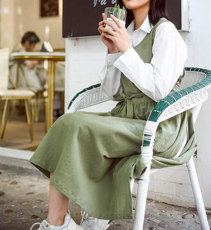 Women Plus Size Cotton Linen Vintage Pleated Split Apron Pinafore Dress with Two Pockets