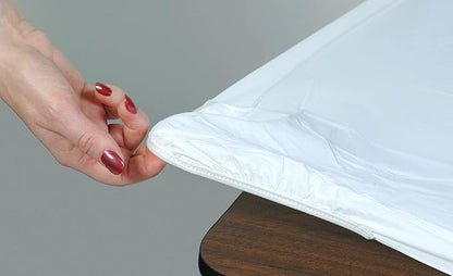 Kwik-Covers 6' Rectangular Plastic Table Covers, Bundle of 10, White, Water Resistant, Elastic, Fitted for Banquet Tables (6 Feet)