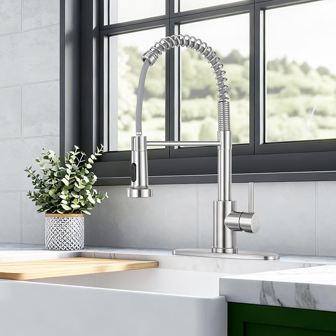 Kitchen Faucet with Pull Down Sprayer 1 Handle Pull Out Spring Sink Faucets 1 Hole Or 3 Hole Stainless Steel (Brush Nickel)