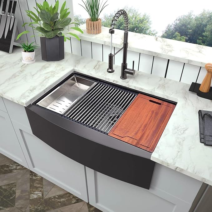 Farmhouse Sink, 33 x 22 Inch Undermount Black Stainless Steel Apron Front Single Bowl 10 Inch Deep Workstation Sink with Cutting Board