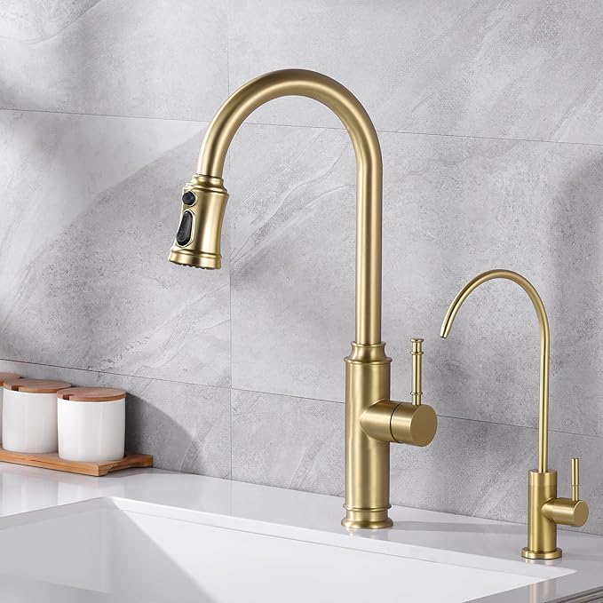 SUMERAIN Kitchen Faucet with Pull Out Sprayer Brushed Gold Single Handle High Arc Pull Down Kitchen Sink Faucet Stainless Steel