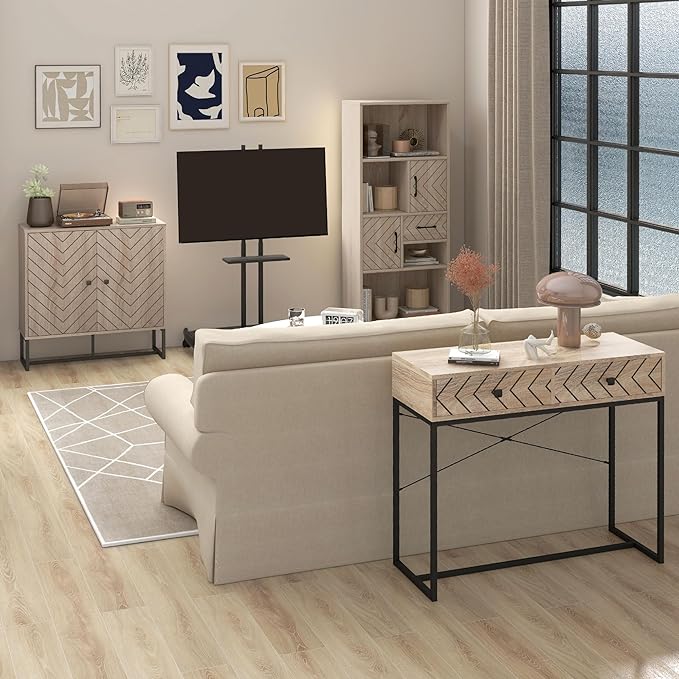 HOMCOM Modern Sideboard, Buffet Cabinet with 2 Chevron Doors and Adjustable Shelf, Kitchen Storage Cabinet with Steel Base, Coffee Bar Cabinet, 31.5" H, Oak