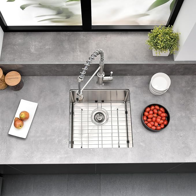 Undermount Kitchen Sink, 18 x 18 x 10 Inch Single Bowl Bar Sink 16 Gauge T-304 Stainless Steel Kitchen Sinks with Accessories