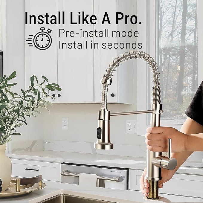 Asinse Kitchen Faucet with Sink Mat, Pull Down Kitchen Faucet with Sprayer, 2 Modes High Arc Stainless Steel Kitchen Sink Faucet, 360° Swivel Modern Tap for RV, Bar, Laundry, Garden