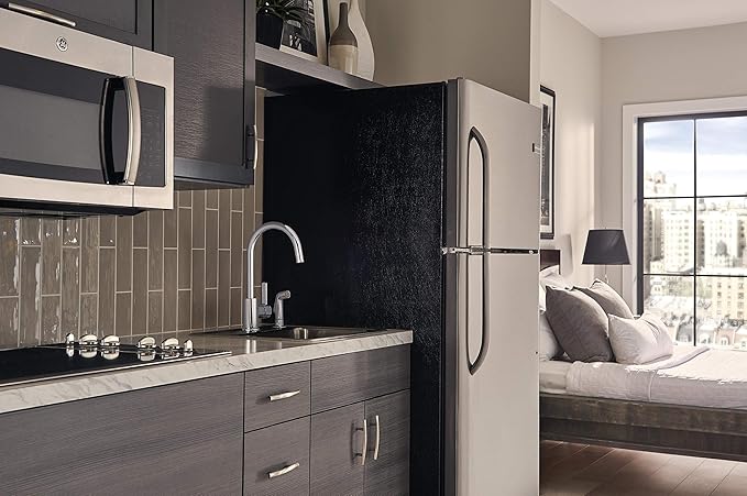 Peerless Precept Single-Handle Kitchen Sink Faucet with Side Sprayer, Chrome P199152LF