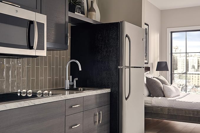 Peerless Precept Single-Handle Kitchen Sink Faucet with Side Sprayer, Matte Black P199152LF-BL