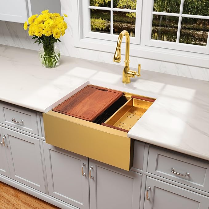 26-Inch Farmhouse Kitchen Sink, 16 Gauge Stainless Steel Farm Sink, Undermount Single Bowl, Brushed Finish, Deep Basin, Workstation Design with Accessories(Gold, 26" x 22" x 10")