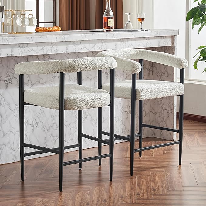 Modern Upholstered Bar Stools Set of 2, Boucle Fabric Counter Height Chairs with Metal e Armrests, Kitchen Island Bar Chairs for Home, Dining Room, Cafe,White